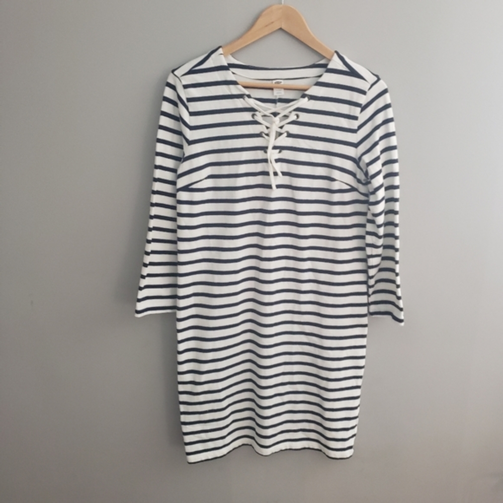 Old Navy Blue and white stripe shirt dress med